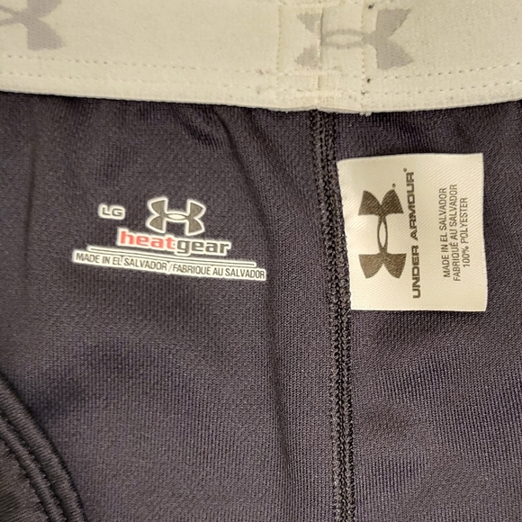 Under Armour Heatgear Shorts Black & White Size Large - Picture 3 of 4